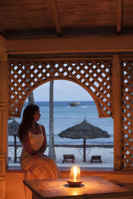 Crystal Bay Resort Watamu Esterno foto