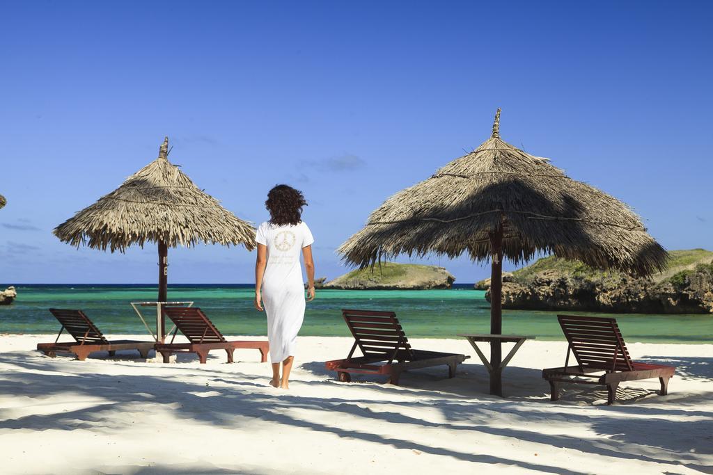 Crystal Bay Resort Watamu Esterno foto