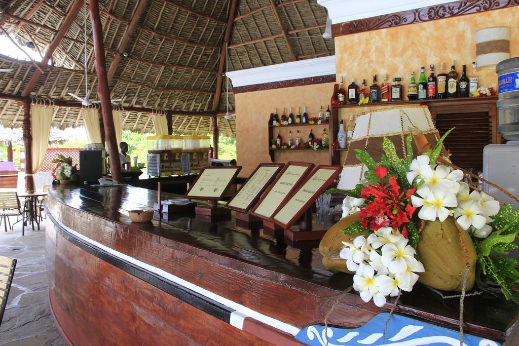 Crystal Bay Resort Watamu Esterno foto