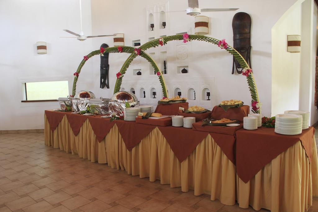 Crystal Bay Resort Watamu Esterno foto
