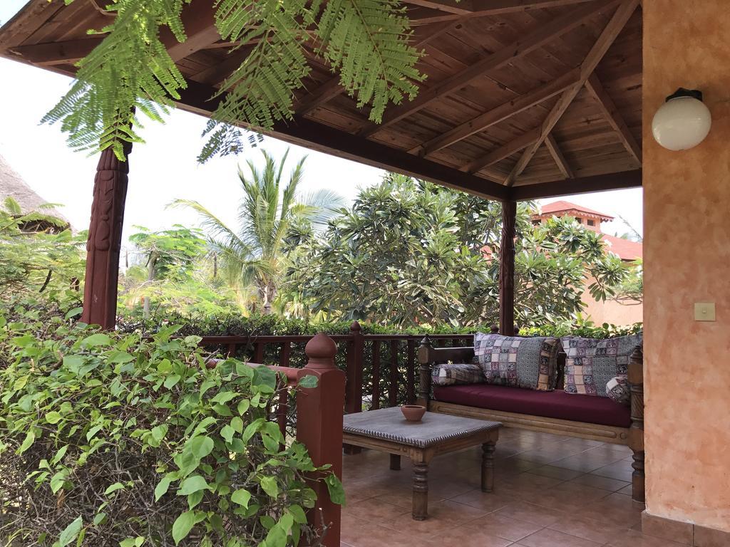Crystal Bay Resort Watamu Esterno foto