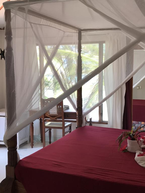 Crystal Bay Resort Watamu Esterno foto